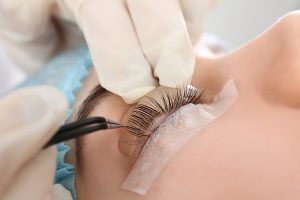 eyelash lift - lash lamination sunshine coast - landsborough caloundra